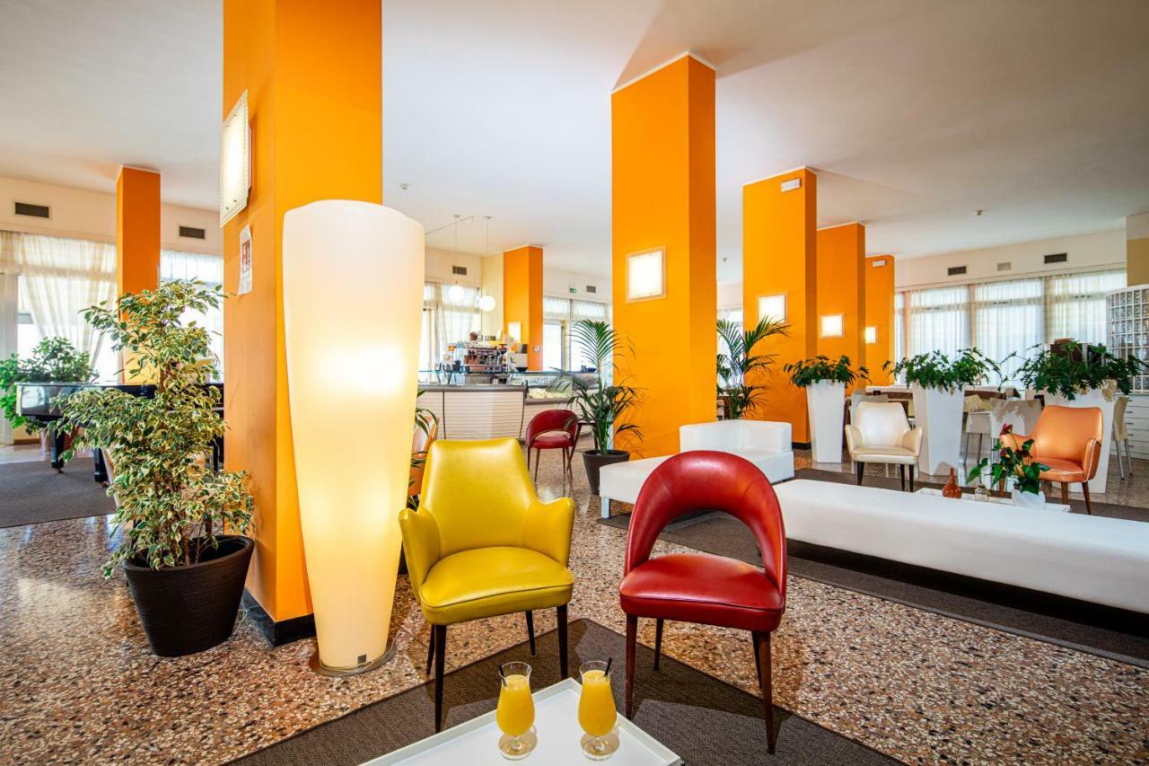Hotel Astor Jesolo Extérieur photo