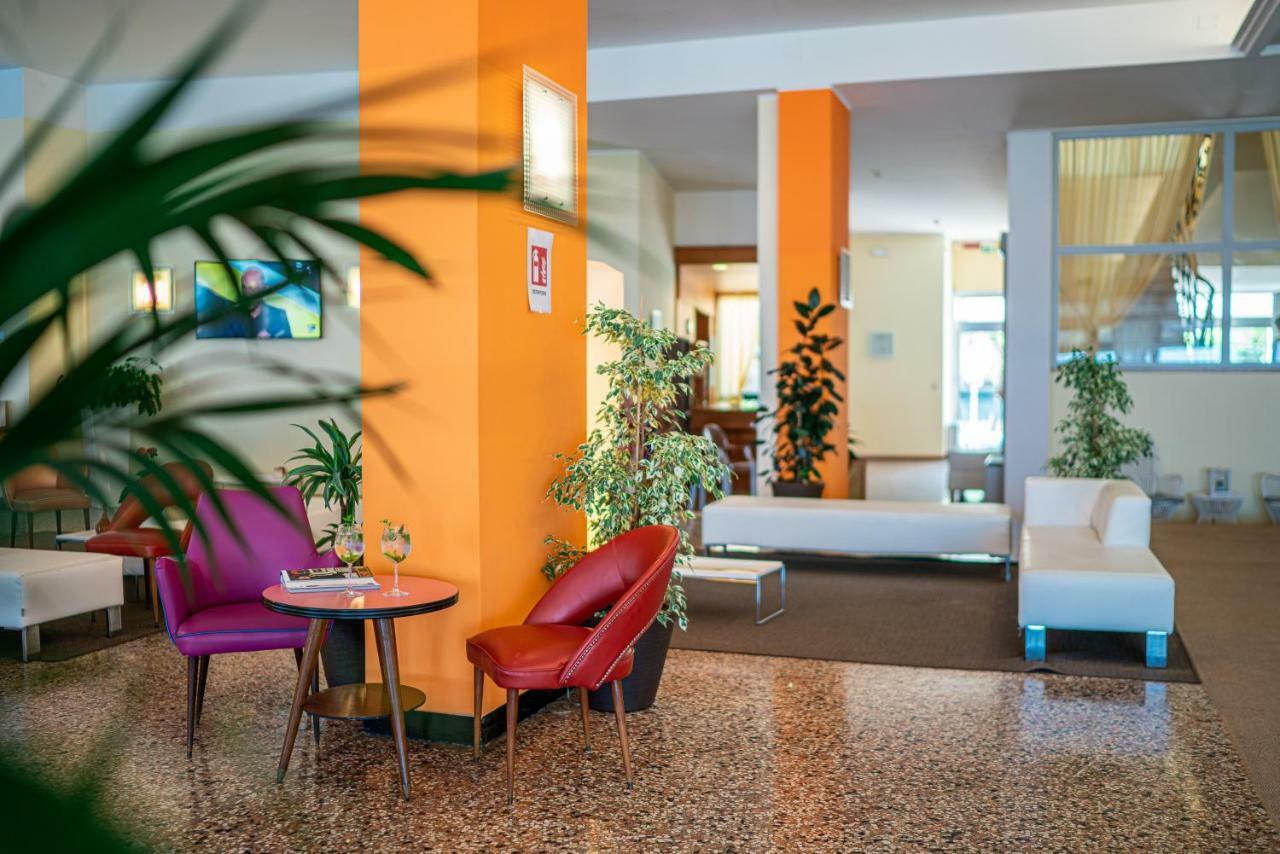 Hotel Astor Jesolo Extérieur photo